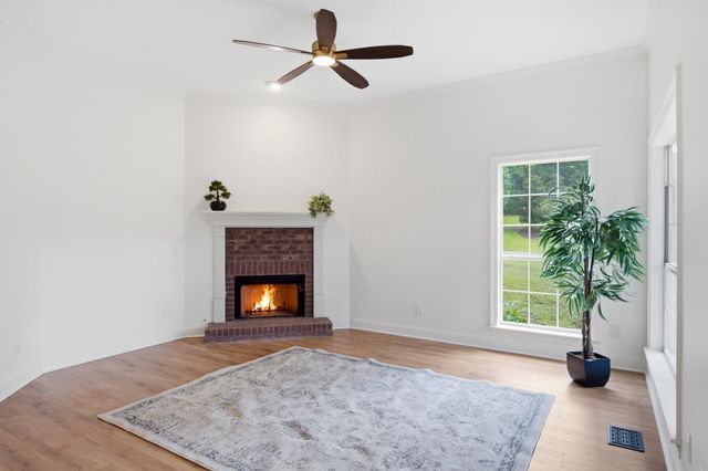 339 Woodstone Dr., Hattiesburg, MS 39402