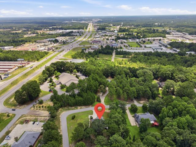 339 Woodstone Dr., Hattiesburg, MS 39402
