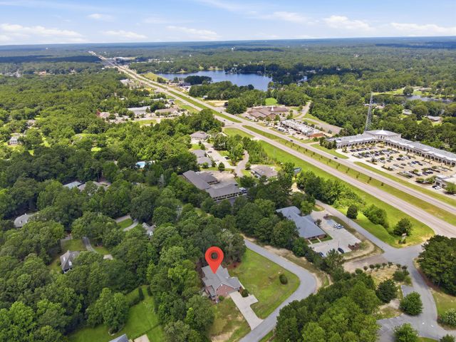 339 Woodstone Dr., Hattiesburg, MS 39402
