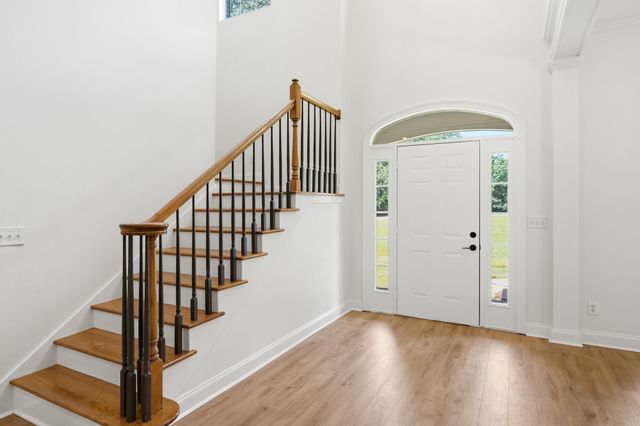 339 Woodstone Dr., Hattiesburg, MS 39402