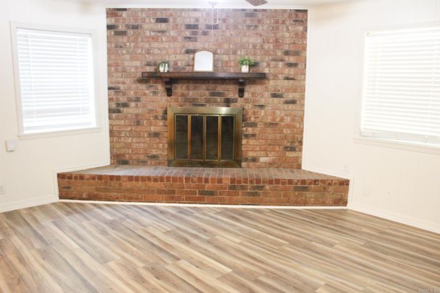 102 S Ella, Searcy, AR 72143