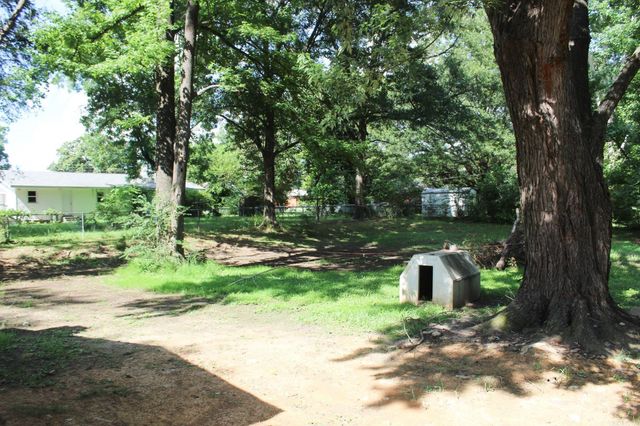 102 S Ella, Searcy, AR 72143