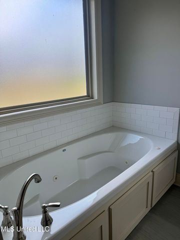 106 Riverbend Avenue, Vidalia, LA 71373