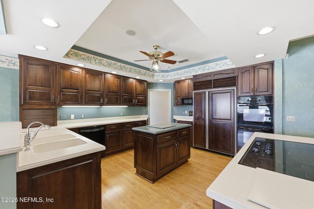 2957 FOREST Circle, Jacksonville, FL 32257