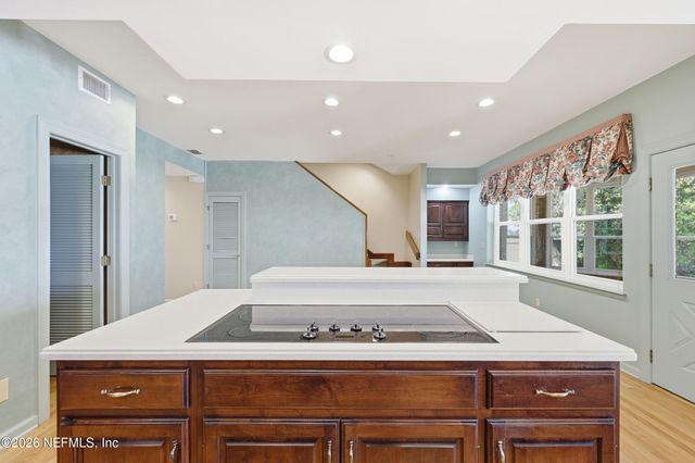 2957 FOREST Circle, Jacksonville, FL 32257