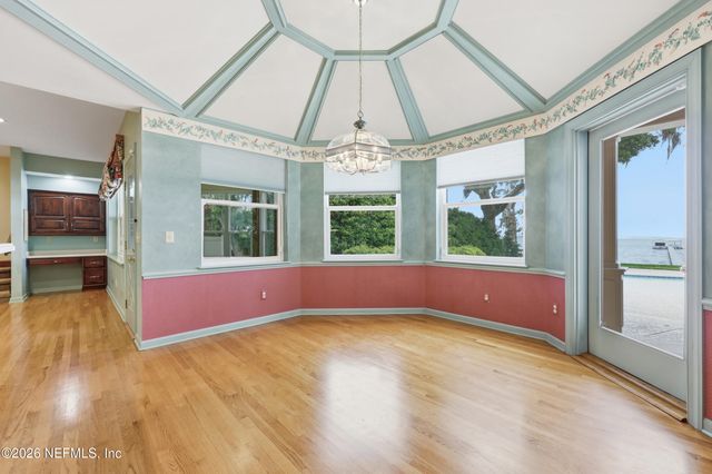 2957 FOREST Circle, Jacksonville, FL 32257