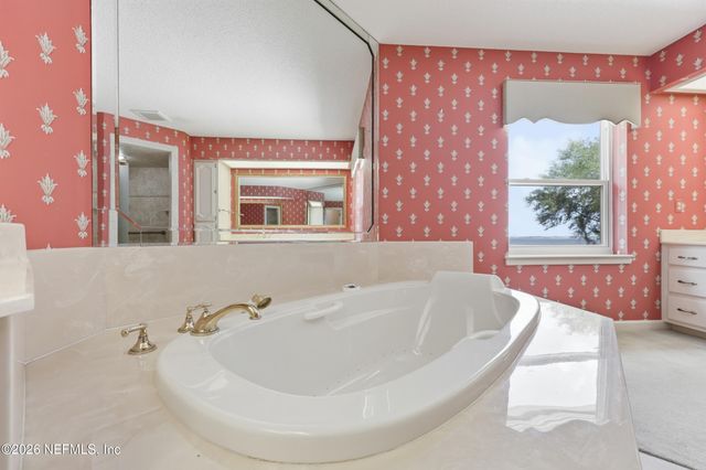 2957 FOREST Circle, Jacksonville, FL 32257