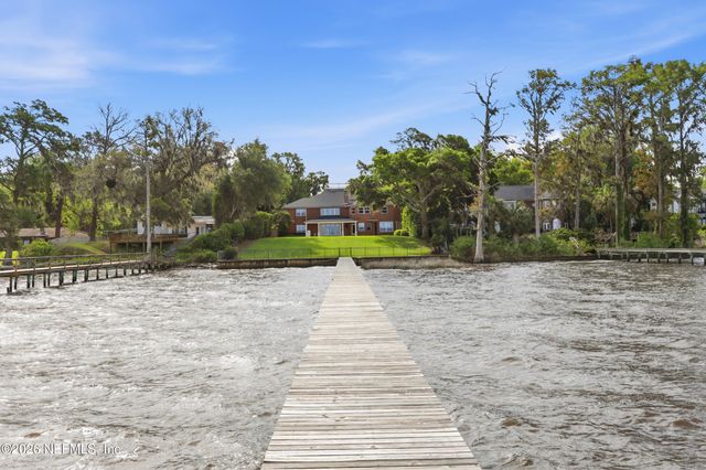 2957 FOREST Circle, Jacksonville, FL 32257