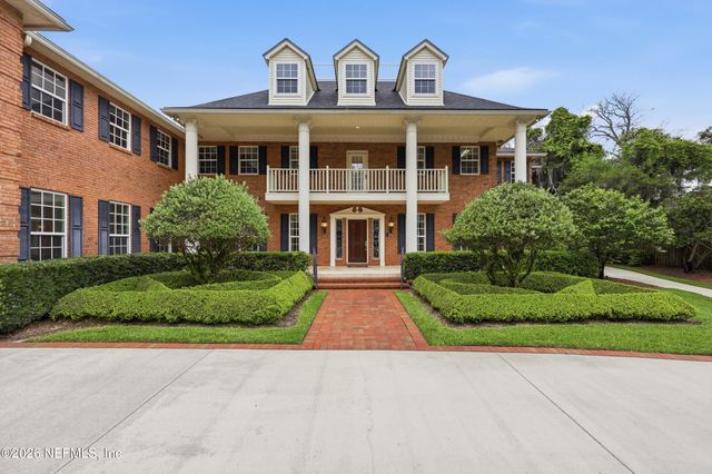 2957 FOREST Circle, Jacksonville, FL 32257