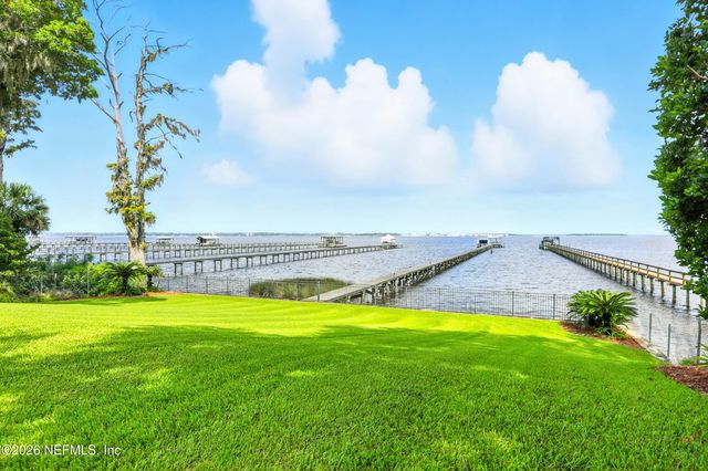 2957 FOREST Circle, Jacksonville, FL 32257