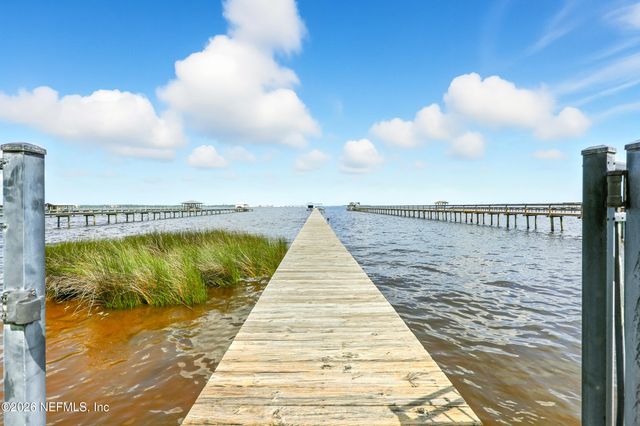 2957 FOREST Circle, Jacksonville, FL 32257