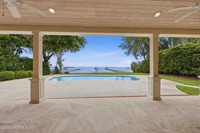 2957 FOREST Circle, Jacksonville, FL 32257