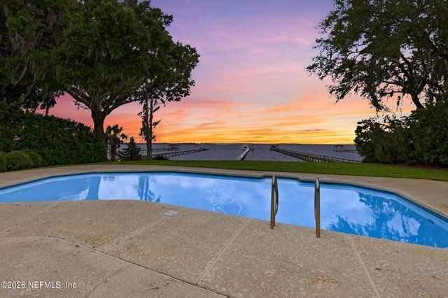 2957 FOREST Circle, Jacksonville, FL 32257