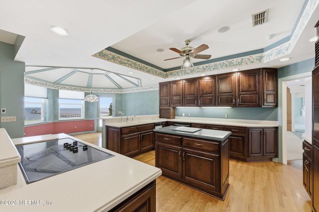 2957 FOREST Circle, Jacksonville, FL 32257