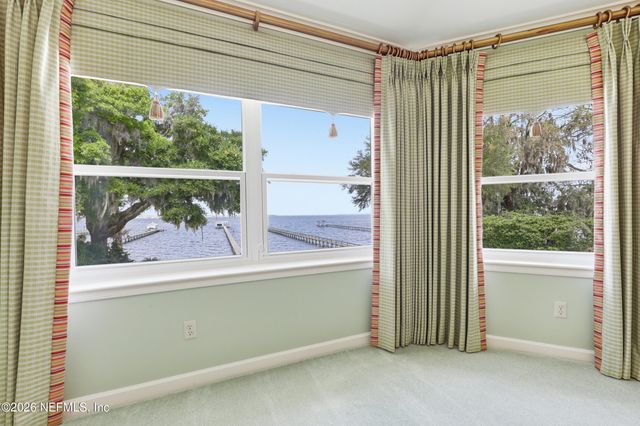 2957 FOREST Circle, Jacksonville, FL 32257