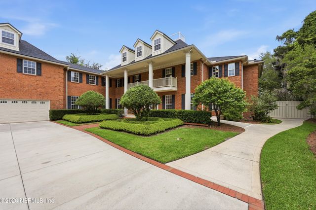 2957 FOREST Circle, Jacksonville, FL 32257