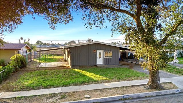 286 N Macy, San Bernardino, CA 92410