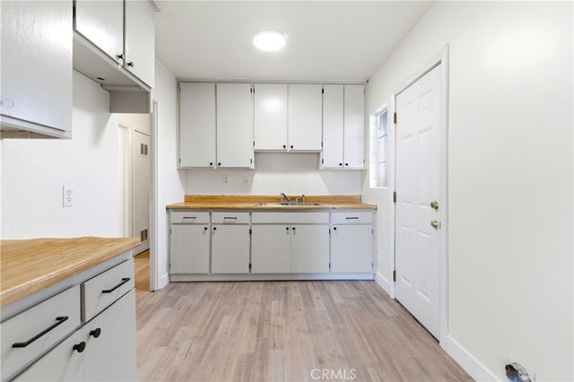 286 N Macy, San Bernardino, CA 92410