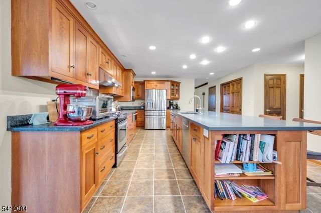 423 Wertsville Rd, East Amwell Twp., NJ 08822