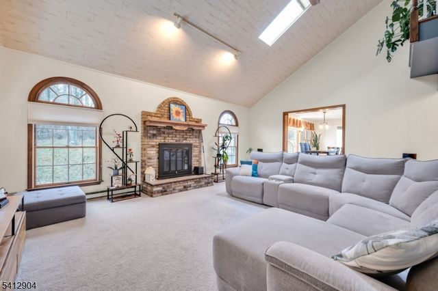 423 Wertsville Rd, East Amwell Twp., NJ 08822