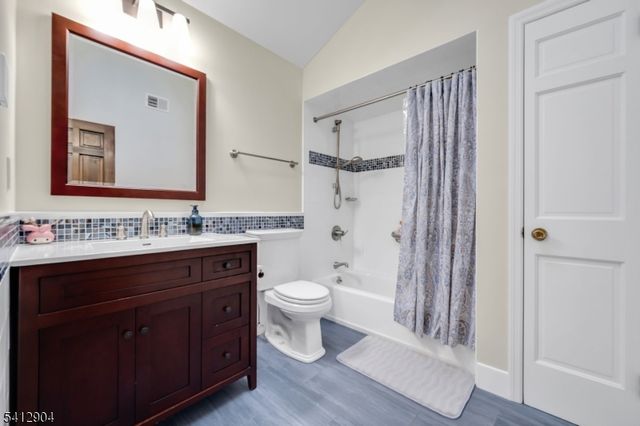 423 Wertsville Rd, East Amwell Twp., NJ 08822