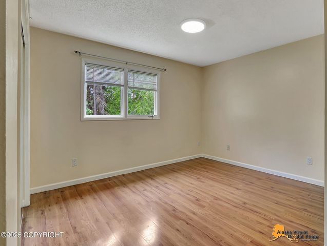 2210 Sentry Drive, #B-18, Anchorage, AK 99507