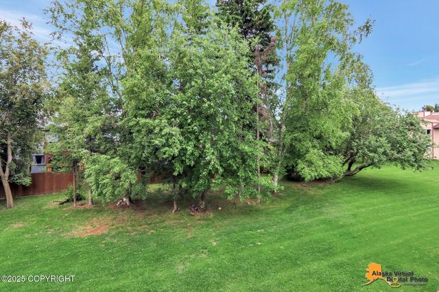 2210 Sentry Drive, #B-18, Anchorage, AK 99507