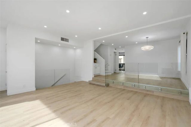 4218 Troost 20, Studio City, CA 91604