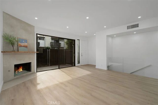 4218 Troost 20, Studio City, CA 91604