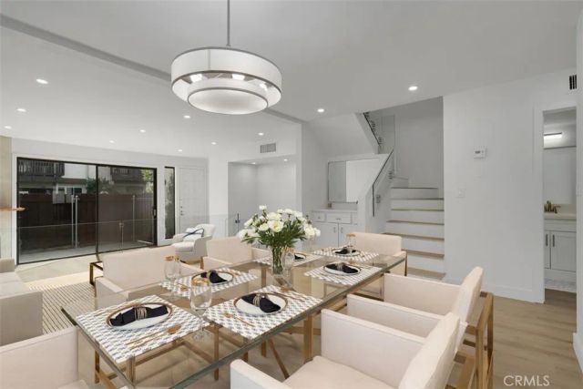 4218 Troost 20, Studio City, CA 91604