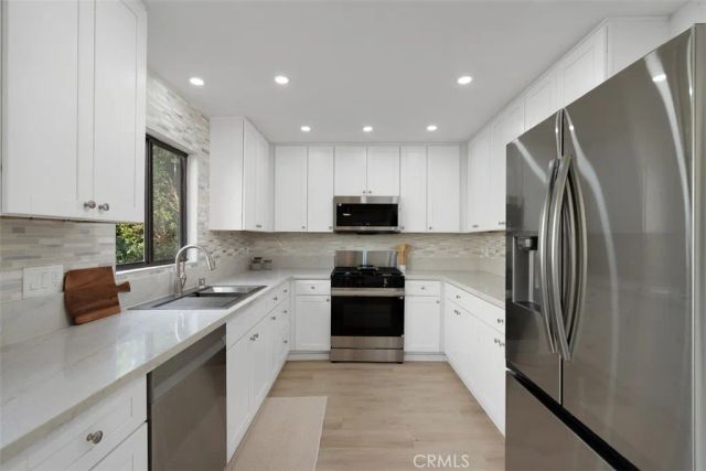 4218 Troost 20, Studio City, CA 91604