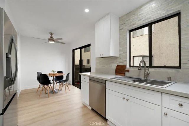 4218 Troost 20, Studio City, CA 91604