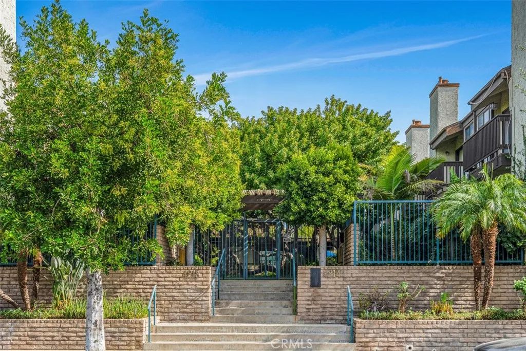 4218 Troost 20, Studio City, CA 91604