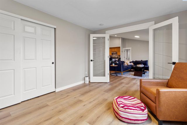 3711 Desert Plateau Dr, Pasco, WA 99301