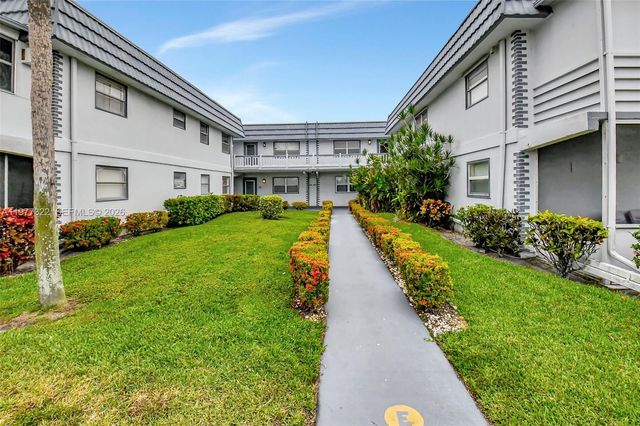 265 E Tuscany E 265, Delray Beach, FL 33446