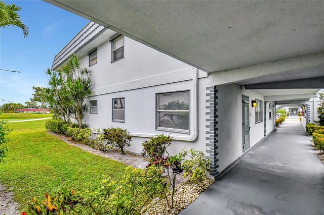 265 E Tuscany E 265, Delray Beach, FL 33446