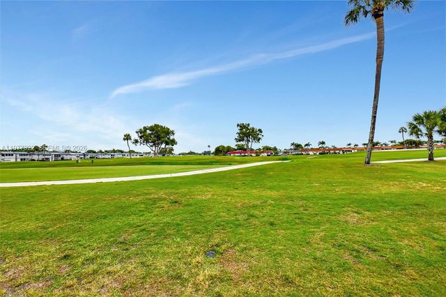 265 E Tuscany E 265, Delray Beach, FL 33446