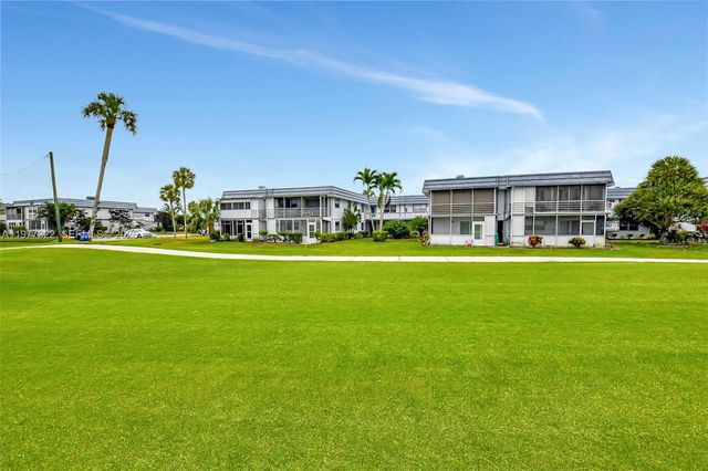 265 E Tuscany E 265, Delray Beach, FL 33446