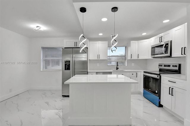 265 E Tuscany E 265, Delray Beach, FL 33446