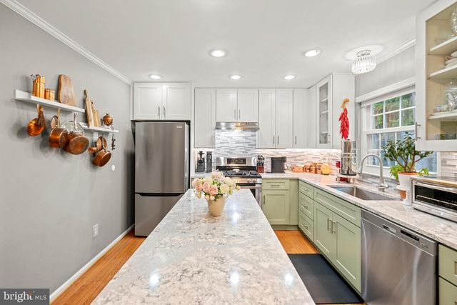 5661 ASSATEAGUE PL, Manassas, VA 20112