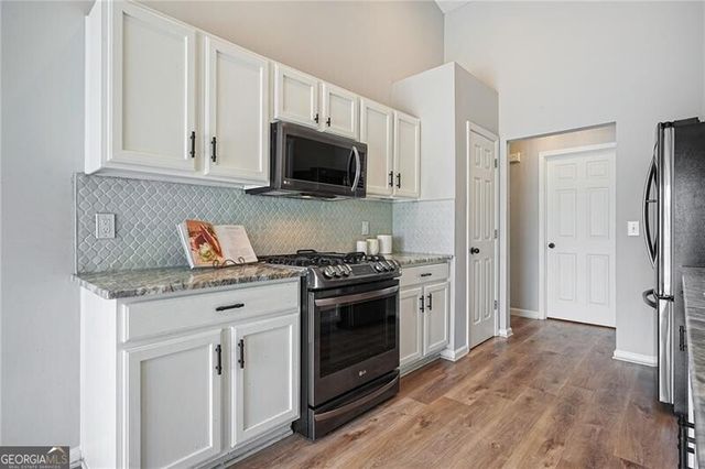 612 River Knoll Court, Woodstock, GA 30188