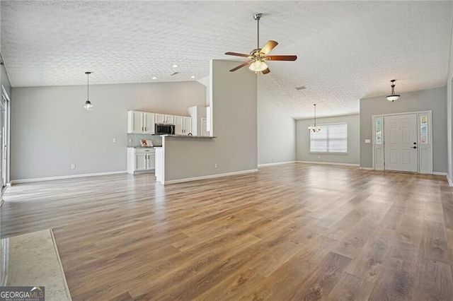 612 River Knoll Court, Woodstock, GA 30188