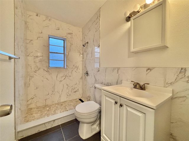 819 W PORTAGE STREET, Kissimmee, FL 34741