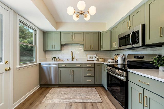 11630 N Riverland ROAD, Mequon, WI 53092