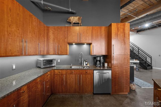 901 Washington Ave 704, St Louis, MO 63101