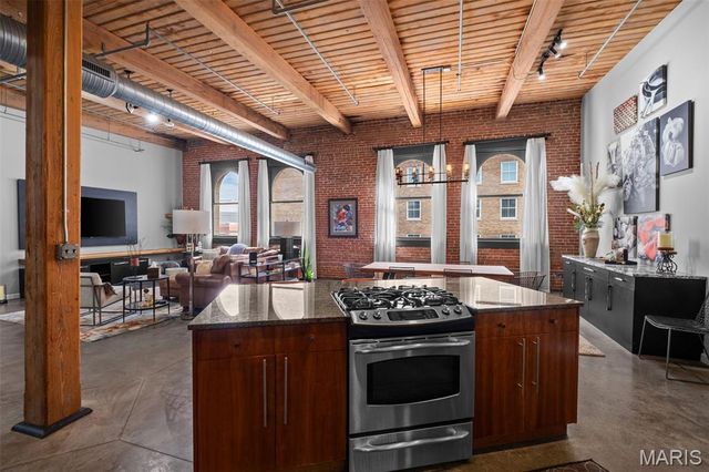 901 Washington Ave 704, St Louis, MO 63101