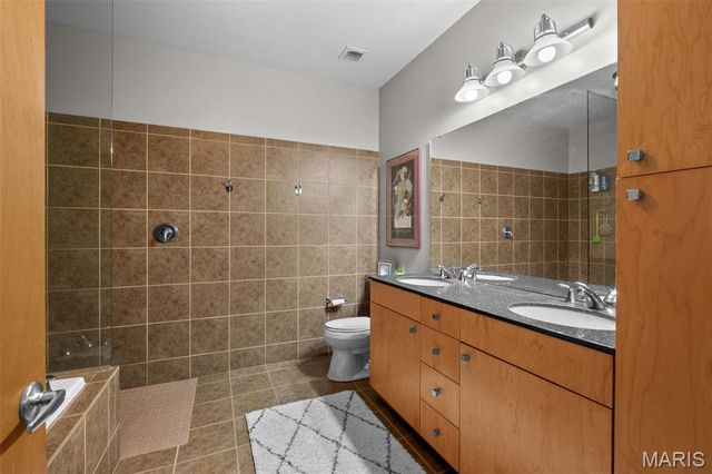 901 Washington Ave 704, St Louis, MO 63101