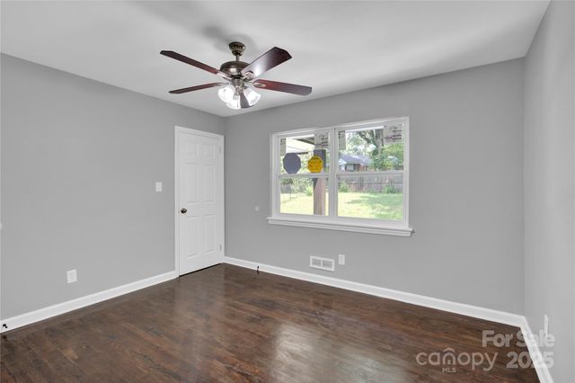 3300 Bonaire Drive, Charlotte, NC 28208