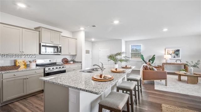 9 Veil Drive, Ridgeland, SC 29936