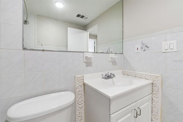 6705 RALSTON BEACH CIRCLE, Tampa, FL 33614